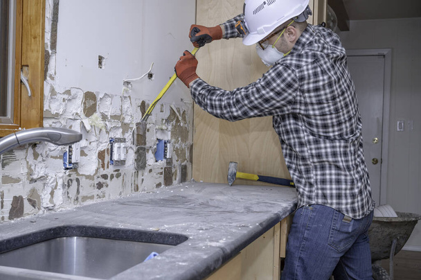 kitchen and bathroom remodeling contractors
